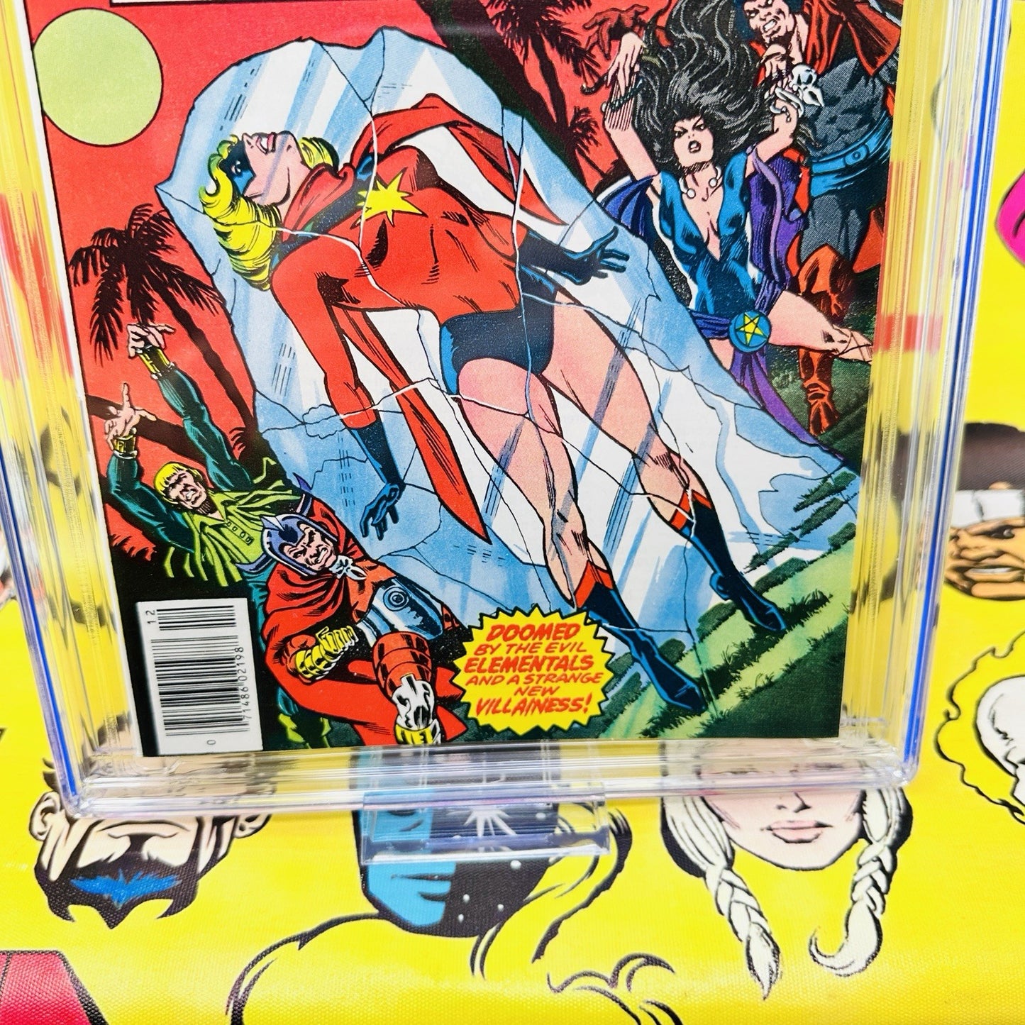 MS MARVEL #12 CGC 9.8 WHITE PAGES HECATE & ELEMENTALS APPEAR 1ST SERIES 1977