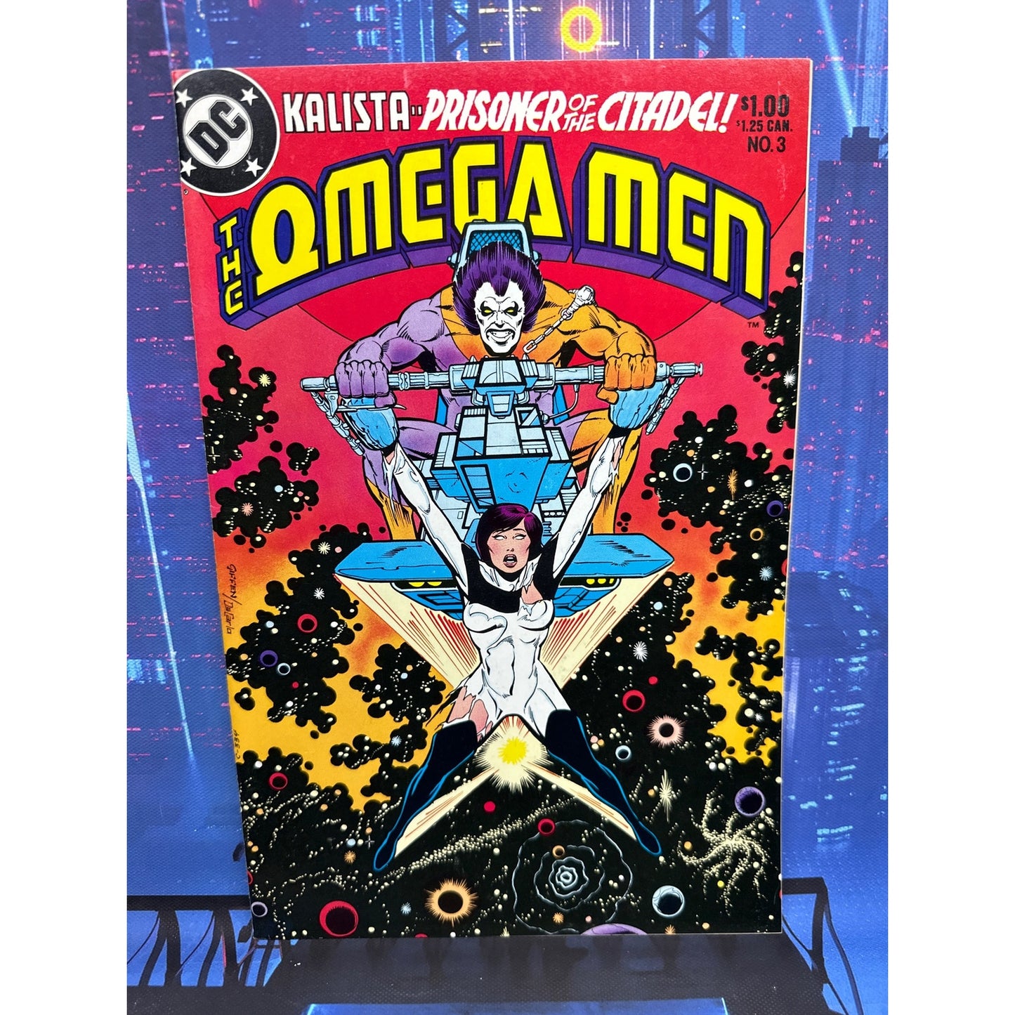 The Omega Men #3 Lobo 1983 no top staple