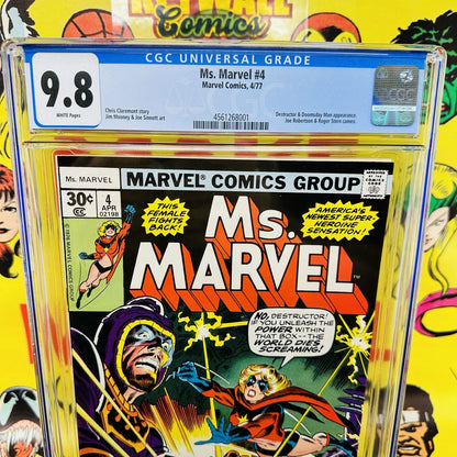 MS. MARVEL #4 CGC 9.8 WHITE PAGES CLAREMONT STORY MOONEY ART